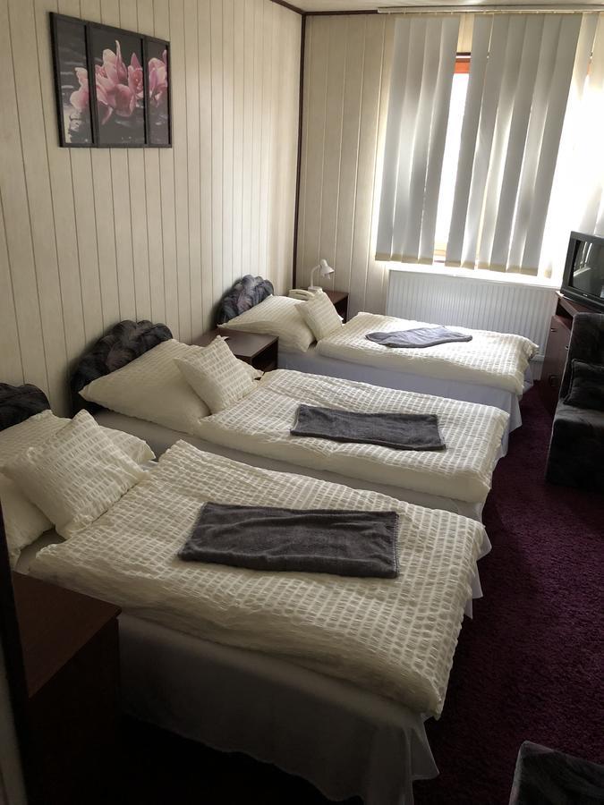 Kovacs Superior Hotel Vasarosnameny